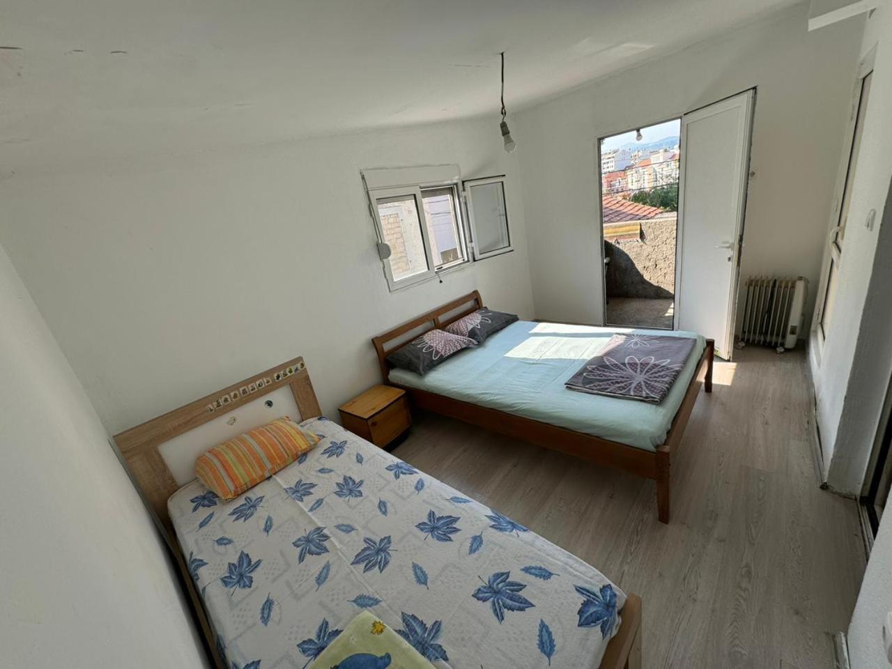 Vlado Apartments 포드고리차 외부 사진