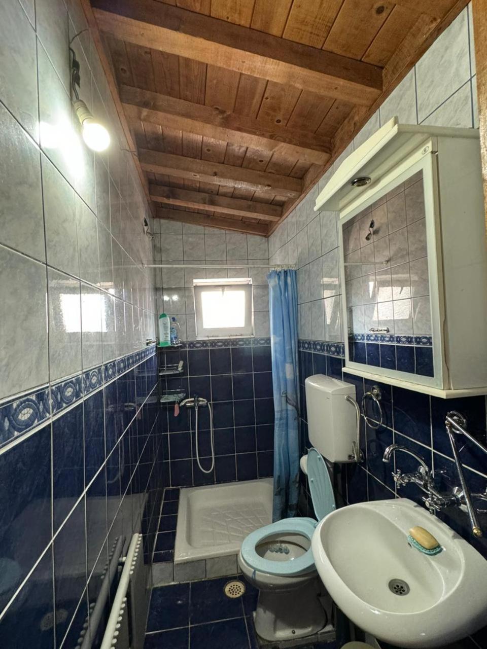 Vlado Apartments 포드고리차 외부 사진